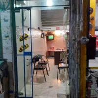 مغازه اجاره ای بومهن بر خیابان اصلی.