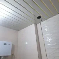 اجرا و نصب سقف کاذب PVC سرویس بهداشتی،تایل