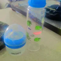 شیشه شیر|اسباب و اثاث بچه|گلبهار, شهر جدید گلبهار|دیوار