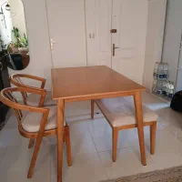 میز ناهار خوری