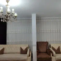 پرده بسیار شیک و تمیز با قیمت مناسب