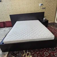 تخت خواب دو نفره