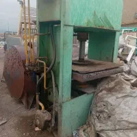 دستگاه پرس صد تنی