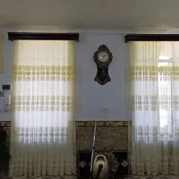 پرده و شال|پرده، رانر، رومیزی|صحنه, |دیوار