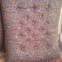 دو عدد پشتی ترمه سالم سالم وسنگین