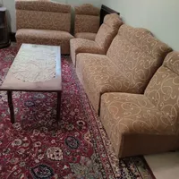 یک دست مبل راحتی بدون دسته هفت نفره|مبلمان خانگی و میز عسلی|شاهین‌شهر, امیرکبیر|دیوار