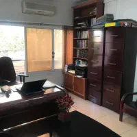 دفتر اداری در انقلاب
