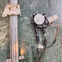 شیشه بالابر ساینا