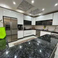 استخدام نظافتچی خانم و پرستار کودک