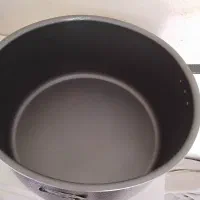 قابلمه تفلون و روحی نو نو قیمت مناسب