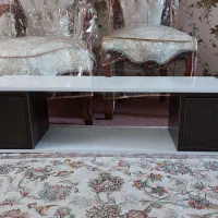 میز تی وی بسیار زیبا وسالم