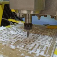 خدمات فرز CNC