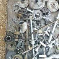 مقداری لوازم صنعتی