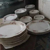 چینی گل قرمزی و ظروف