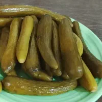 ترشی گل کلم شور و‌خیار شور