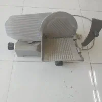 کالباس بر سالم تمیز