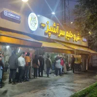 نیرو خانوم بخش آشپزخانه