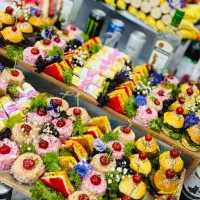 سفارش انواع کیک، شیرینی، فینگر فود و غذای خانگی|خدمات پذیرایی، مراسم|تبریز, |دیوار