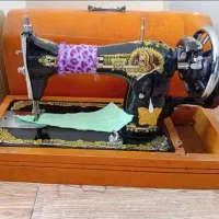چرخ خیاطی دستی و برقی پروانه و گل شیرنشان