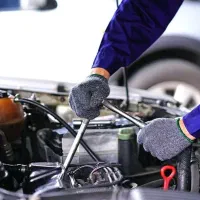 اجاره دو دهنه مغازه داخل گاراژ