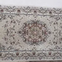 یک جفت پشتی ماشینی تمیز