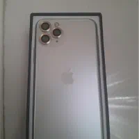 ایفون 11 پرو تمیز و سلامت