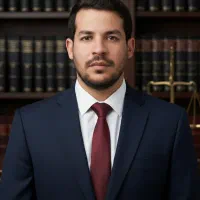 وکیل پایه یک دادگستری