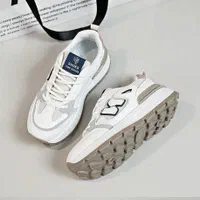 کفش و کیف|کیف، کفش، کمربند|جهرم, |دیوار