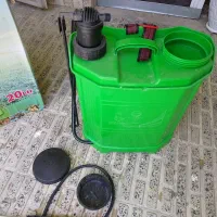 سم پاش دستی