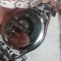 ساعت|ساعت|نجف‌آباد, حومه نجف آباد|دیوار