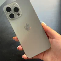 گوشی ۱۵ پرومکس