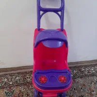 کالسکه اسباب بازی و اسکوتر بچگانه