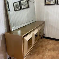 آینه و کنسول