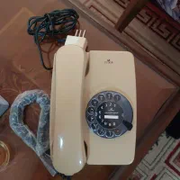 تلفن قدیمی