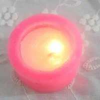 عروسک روسی و عروس داماد و شمع|اسباب‌بازی بچه|قم, شهرک امام حسین|دیوار