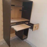 میز کامپیوتر دیواری