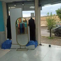 مغازه تجاری