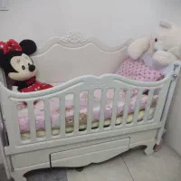 تخت کودک نوزاد با تشک سالم