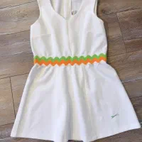 پیراهن تنیس انگلیسی سایز ۳۸-۴۰ با نوار نارنجی -سبز