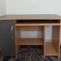 میز کامپیوتر و تحریر