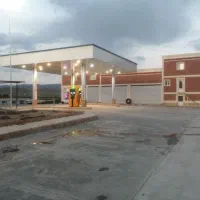 اجاره چند مغازه در مجتمع خدمات رفاهی