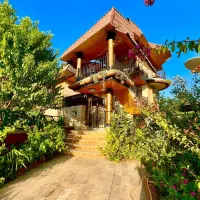 ویلا ۴خوابه لفور .دربست تمییز .ظرفیت بالا