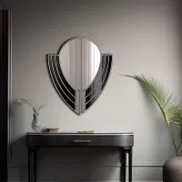 2 نفر نیروی خانم