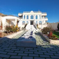 لاکچری-ترین-باغ-ویلا-شیرازصدرا