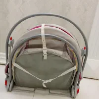 گهواره .انقد تمیزه ک برای سیسمونی خوبه تا شو