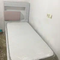 تخت خواب یک نفره