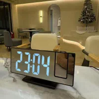 جشنواره فروش ساعـت پرژکتور دار و هوشمند|ساعت|قم, صفائیه|دیوار