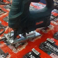 عمود بر روبین|ابزارآلات|کرج, آق تپه|دیوار