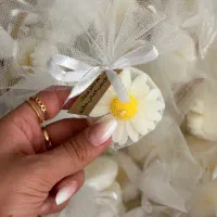 گیفت شمع شناور بابونه