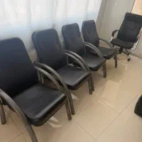 ۴ عدد صندلی انتظار
